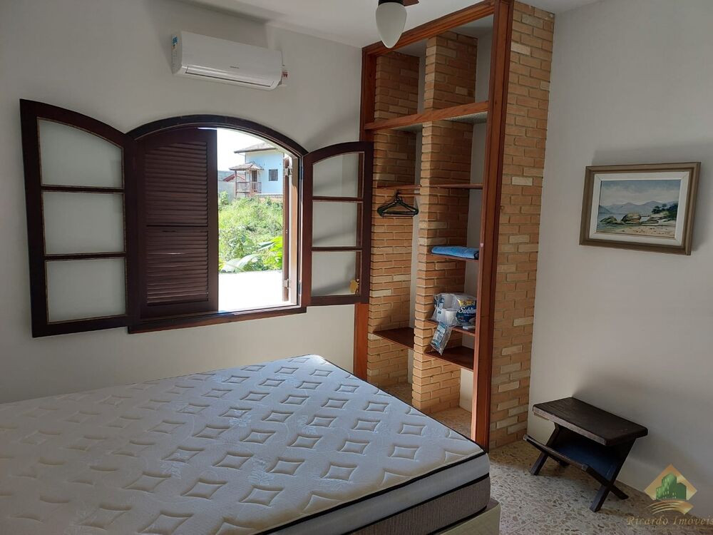 Casa, 3 quartos, 213 m² - Foto 1