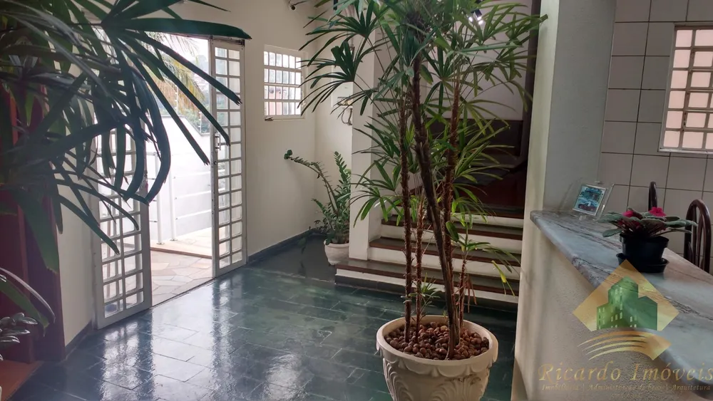 Casa, 4 quartos, 288 m² - Foto 10