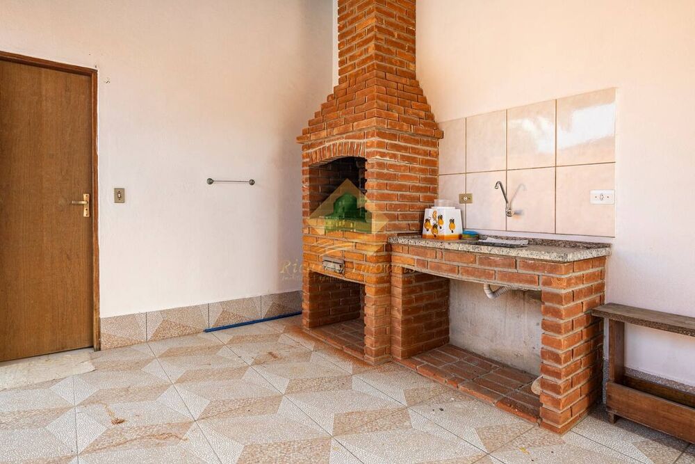 Sobrado, 5 quartos, 300 m² - Foto 1