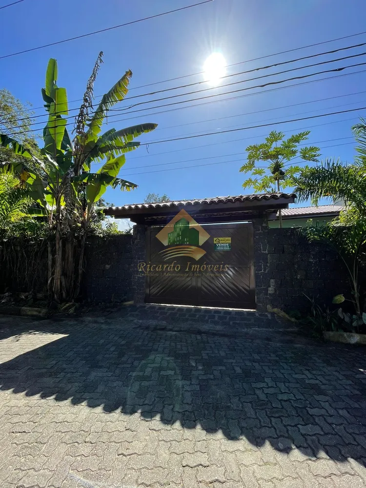 Casa, 3 quartos, 227 m² - Foto 2