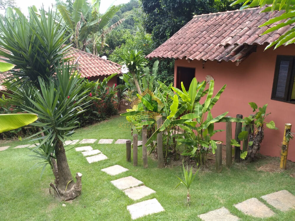 Casa, 6 quartos, 3000 m² - Foto 1