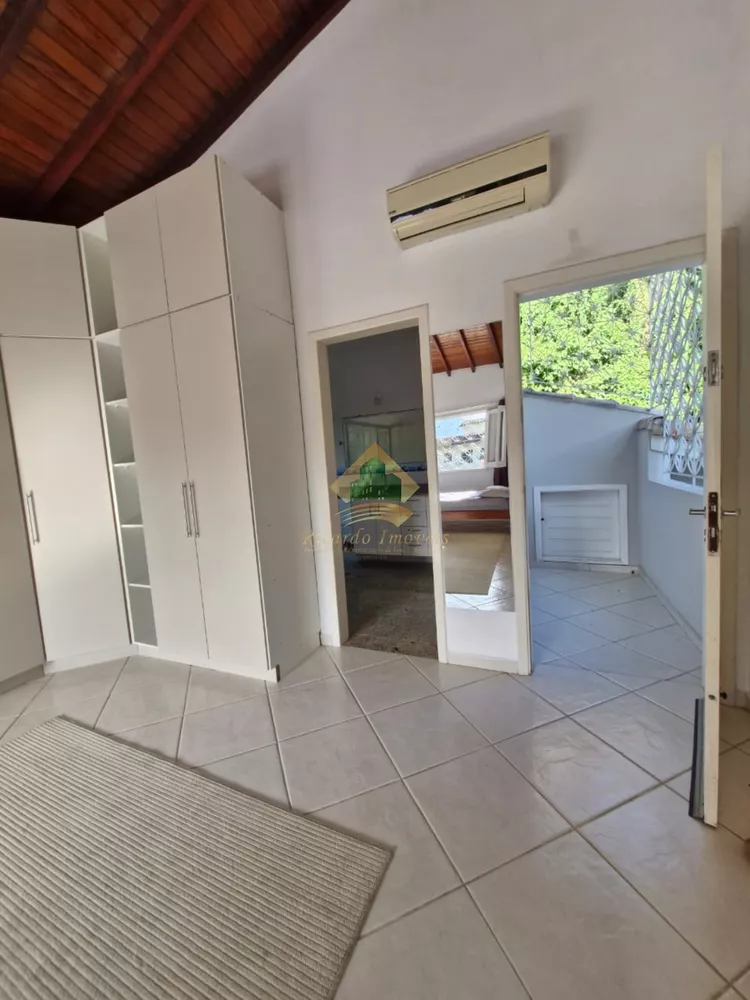 Casa à venda com 3 quartos, 173m² - Foto 8