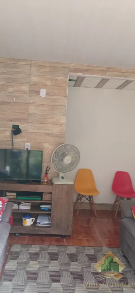 Casa, 3 quartos, 188 m² - Foto 2