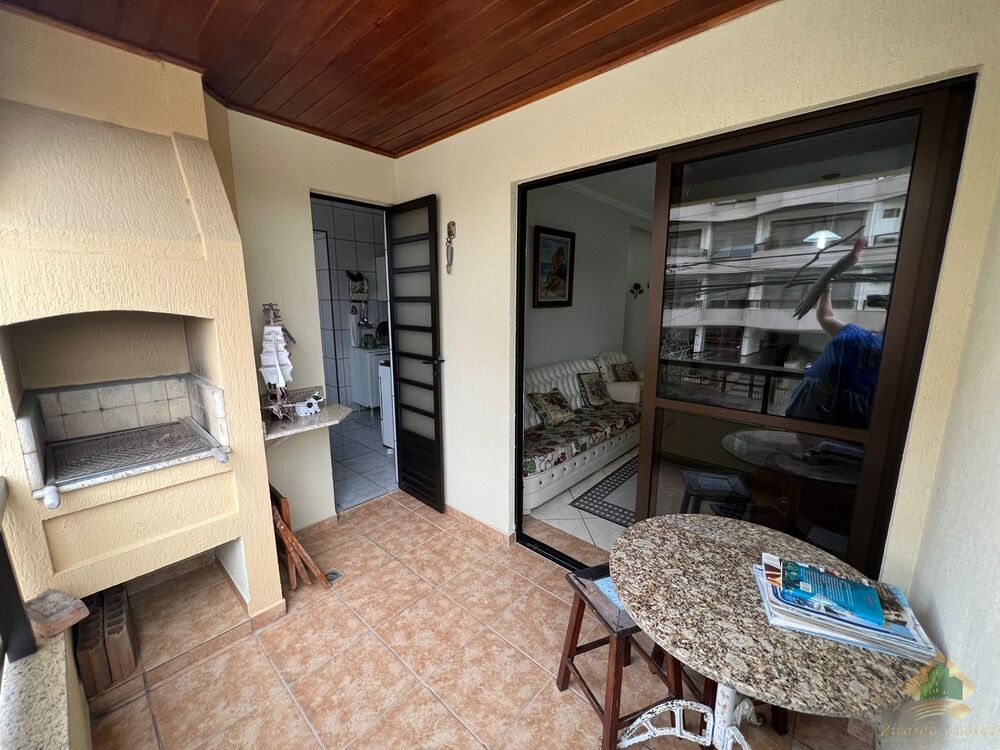 Apartamento à venda com 3 quartos, 90m² - Foto 2