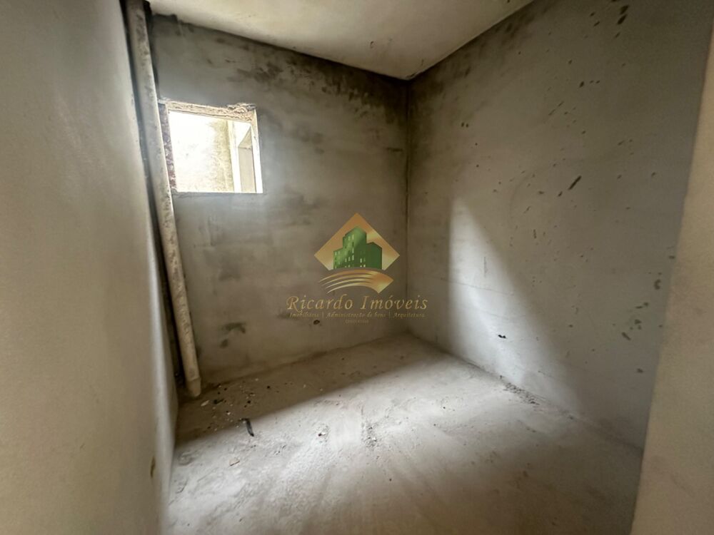 Casa à venda com 4 quartos, 320m² - Foto 30