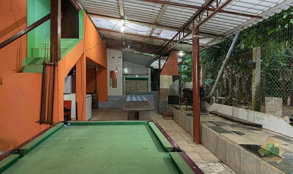 Casa, 6 quartos, 360 m² - Foto 4