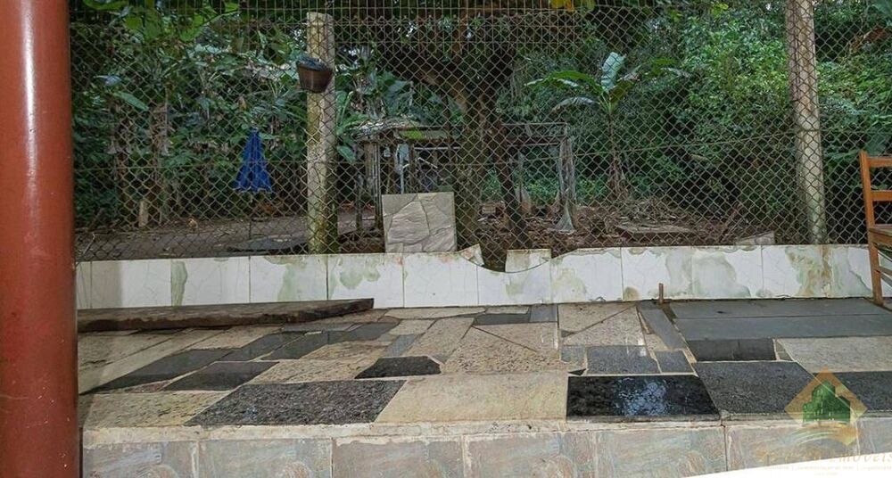 Casa, 6 quartos, 360 m² - Foto 3