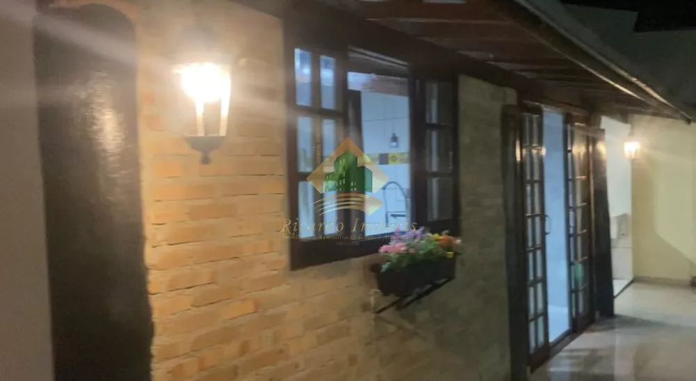 Casa, 3 quartos, 180 m² - Foto 3