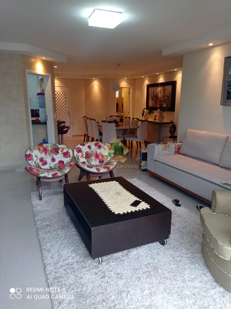 Apartamento, 3 quartos, 145 m² - Foto 1