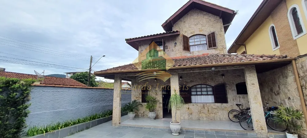 Casa, 4 quartos, 170 m² - Foto 1