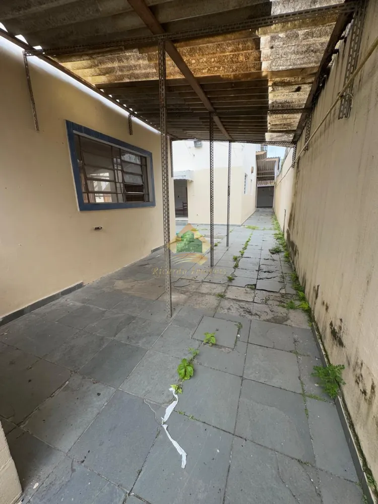 Casa, 5 quartos, 210 m² - Foto 5