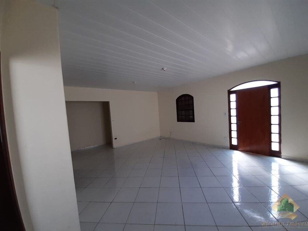 Casa, 4 quartos, 105 m² - Foto 1