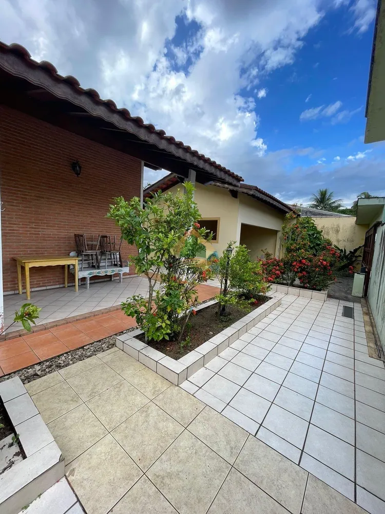 Casa, 3 quartos, 214 m² - Foto 3