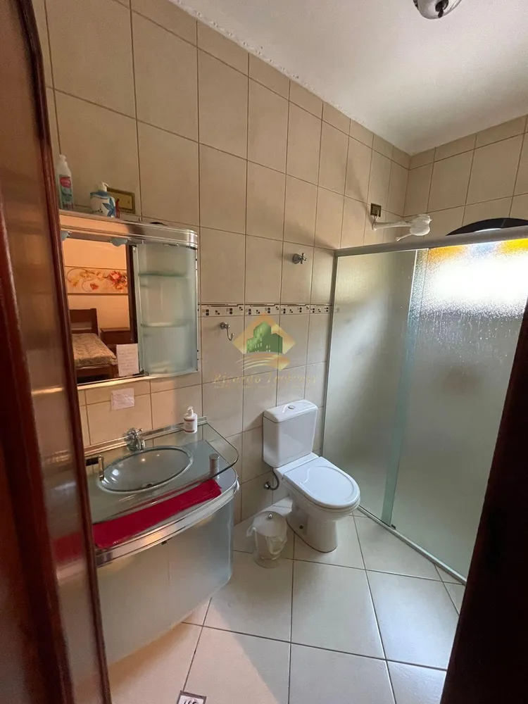 Casa, 3 quartos, 214 m² - Foto 13