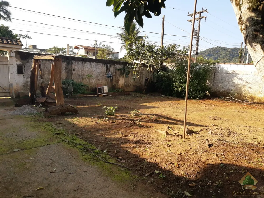 Casa, 5 quartos, 260 m² - Foto 4