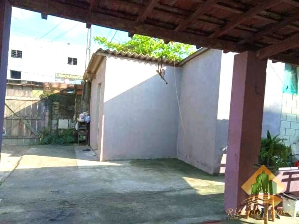 Casa, 6 quartos, 300 m² - Foto 4