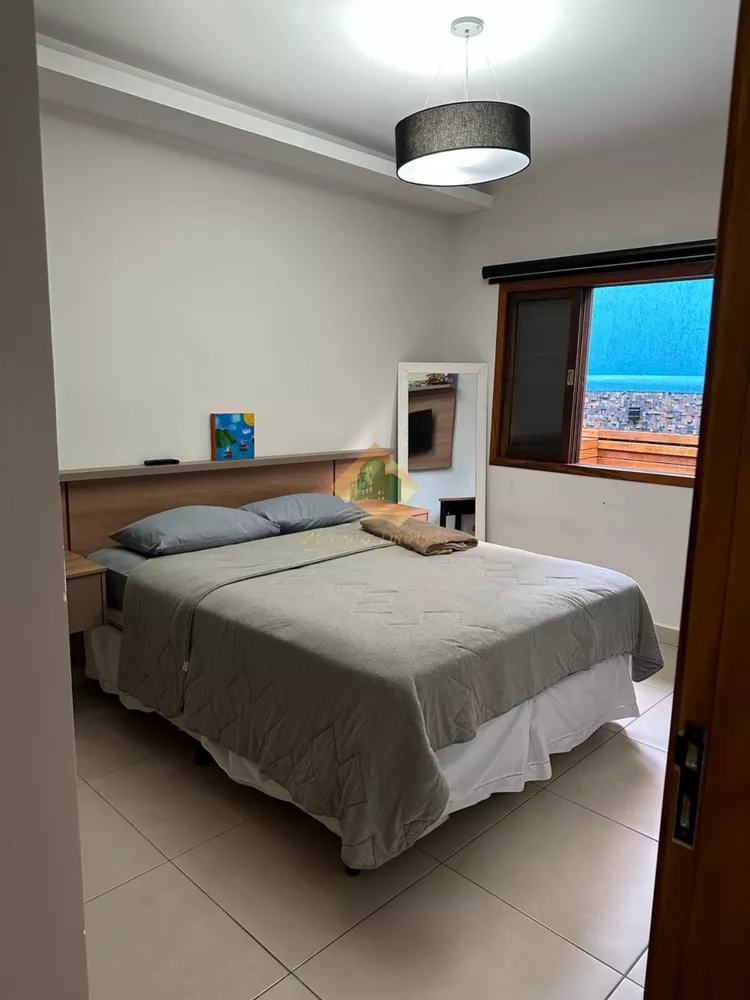 Casa à venda com 3 quartos, 204m² - Foto 11