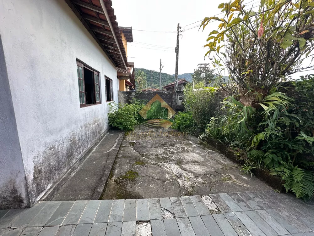 Casa, 4 quartos, 360 m² - Foto 4
