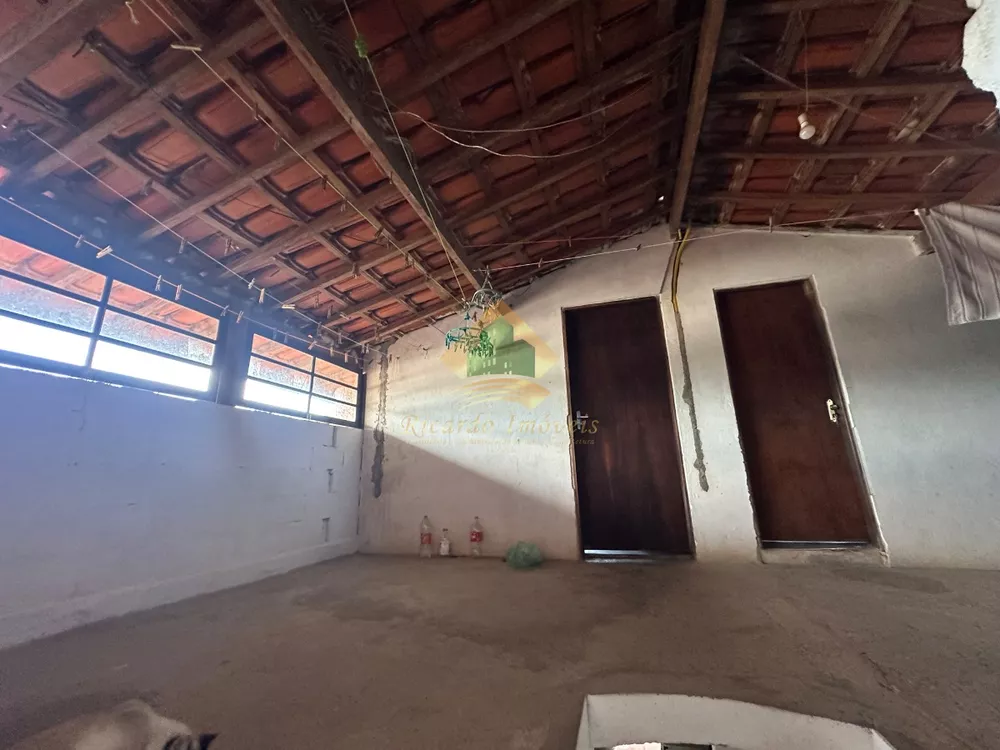 Casa, 4 quartos, 360 m² - Foto 17