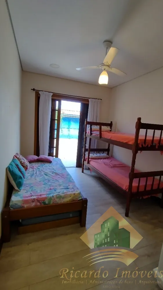 Casa, 3 quartos, 228 m² - Foto 17