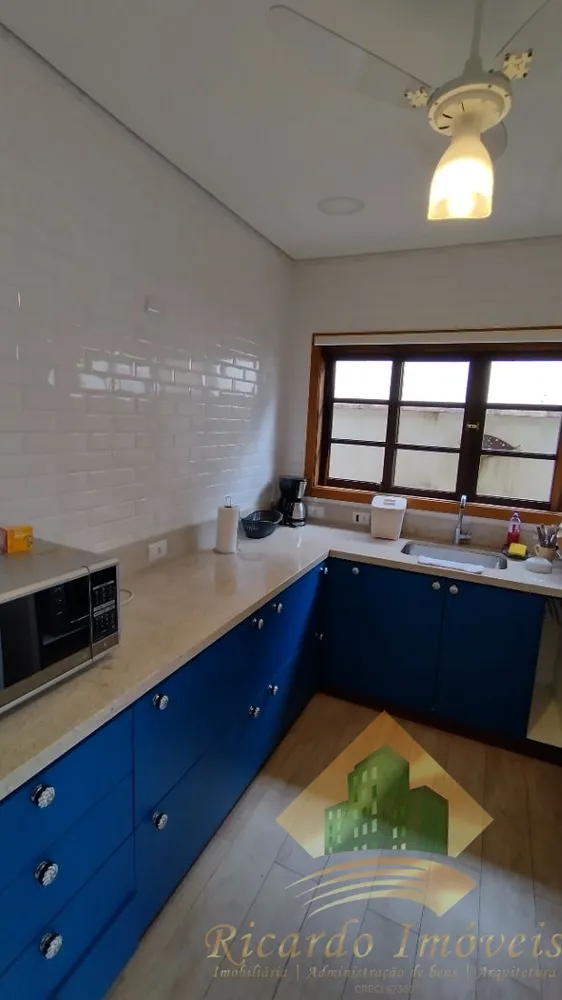 Casa, 3 quartos, 228 m² - Foto 9