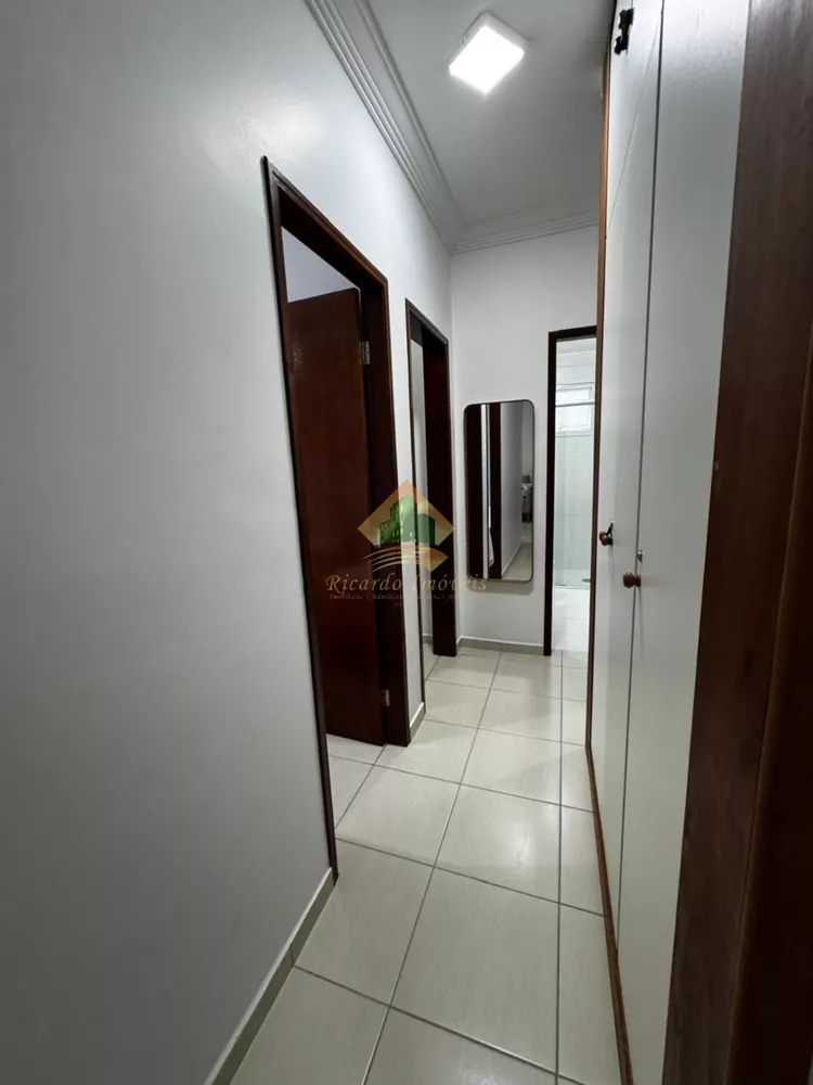 Apartamento, 3 quartos, 130 m² - Foto 2