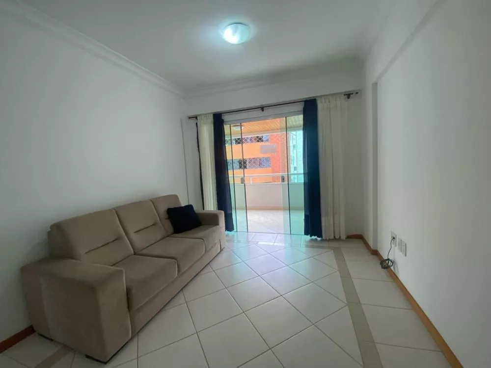 Apartamento para alugar com 2 quartos, 89m² - Foto 3