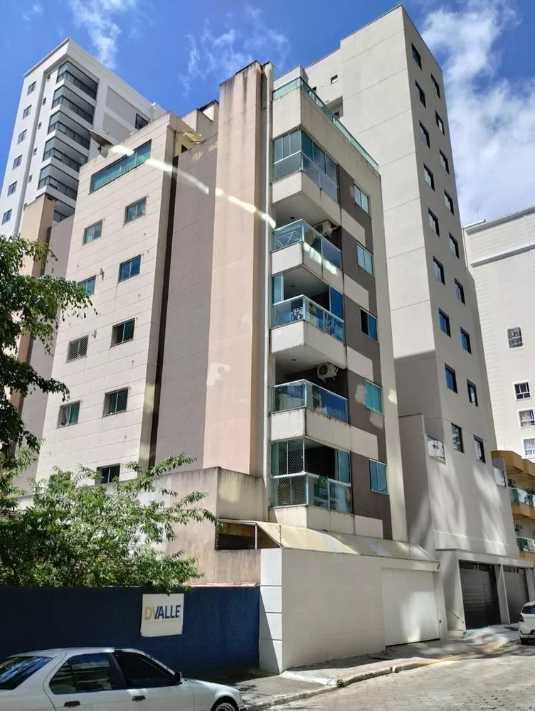 Apartamento à venda com 2 quartos, 69m² - Foto 1