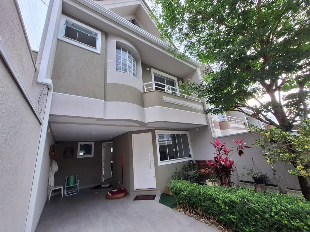 Sobrado, 4 quartos, 161 m² - Foto 1