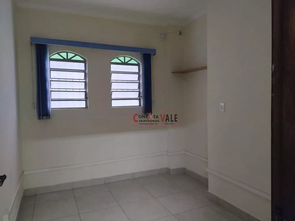 Casa, 5 quartos, 261 m² - Foto 1