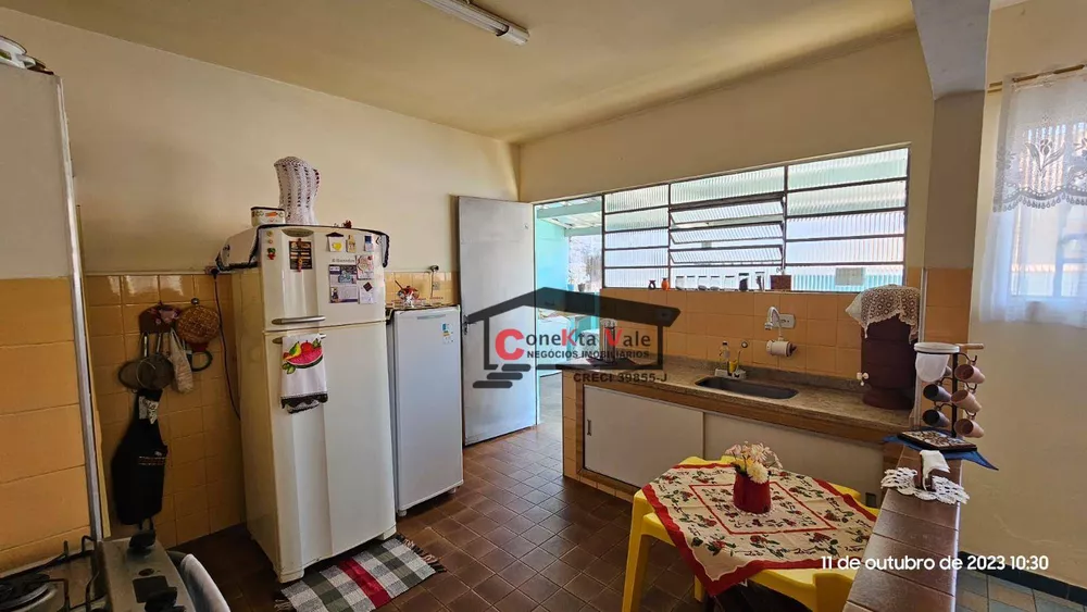 Casa, 4 quartos, 216 m² - Foto 3