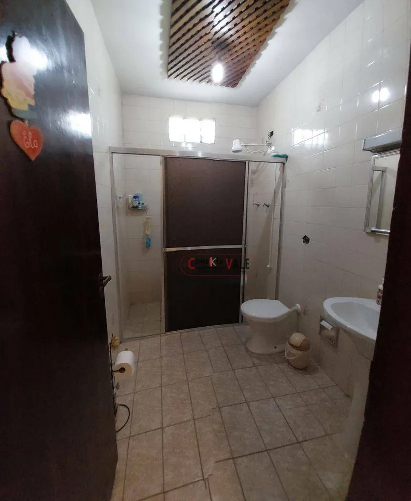 Casa, 4 quartos, 210 m² - Foto 7