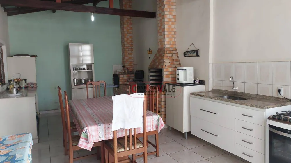 Casa, 4 quartos, 210 m² - Foto 5