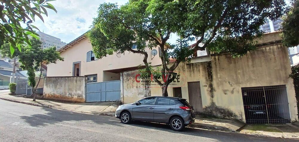 Casa, 3 quartos, 312 m² - Foto 1