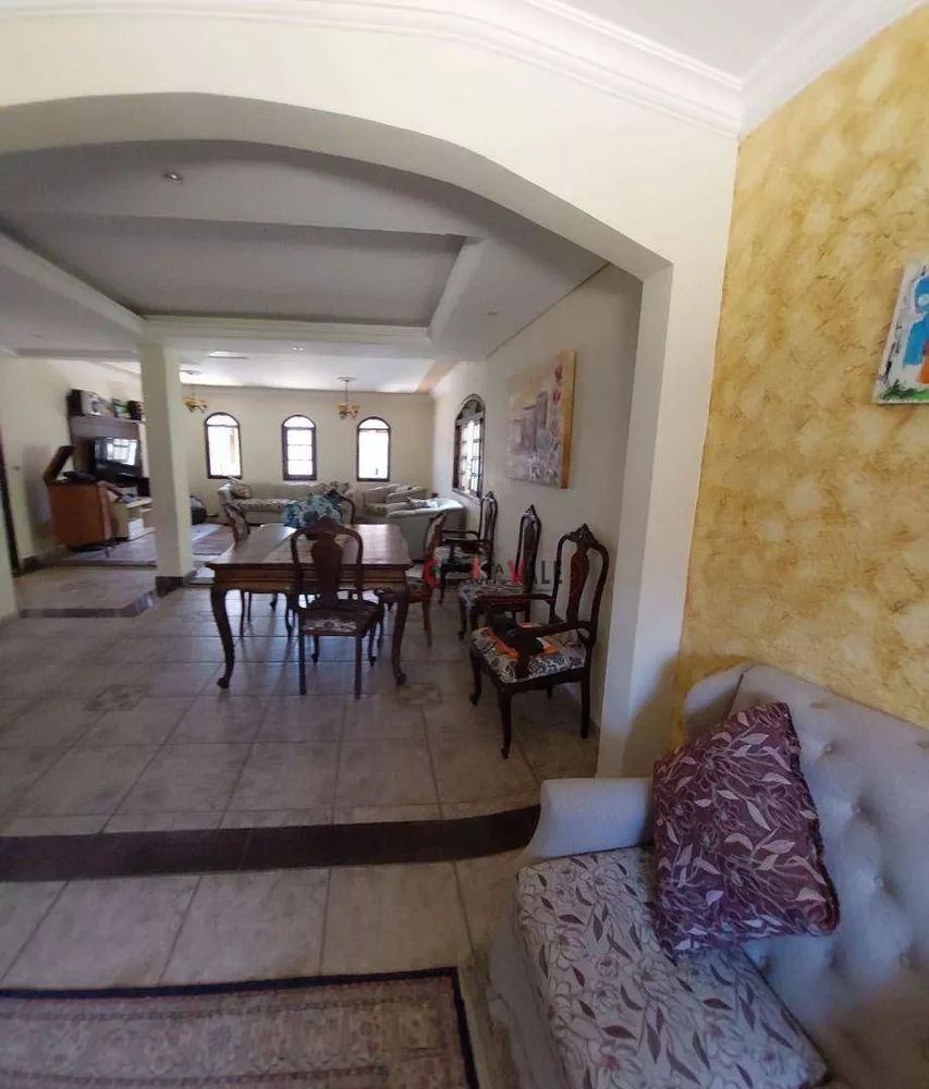 Sobrado, 3 quartos, 200 m² - Foto 2