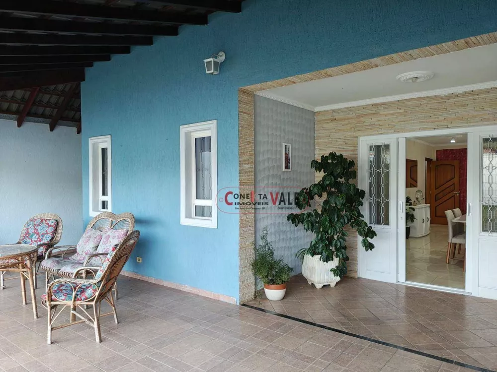Casa, 4 quartos, 320 m² - Foto 2