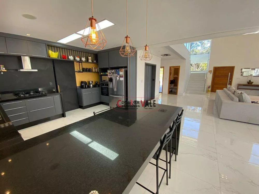 Casa de Condomínio, 5 quartos - Foto 1