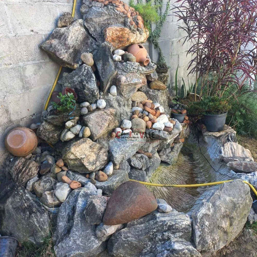 Chácara, 3 quartos, 827 m² - Foto 2