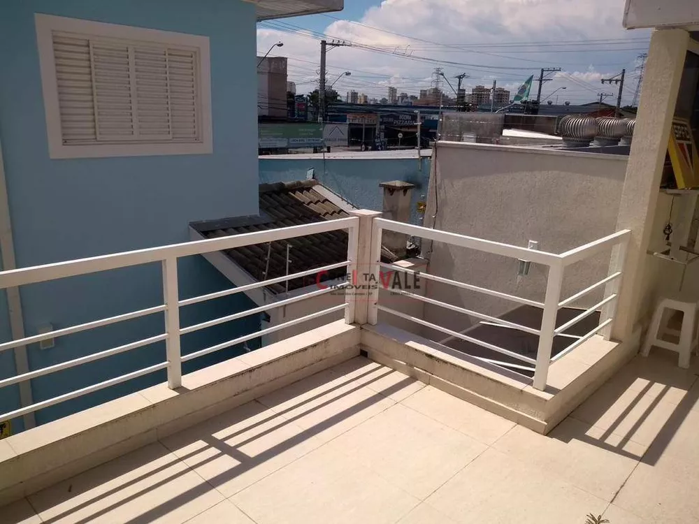 Sobrado, 3 quartos, 196 m² - Foto 3