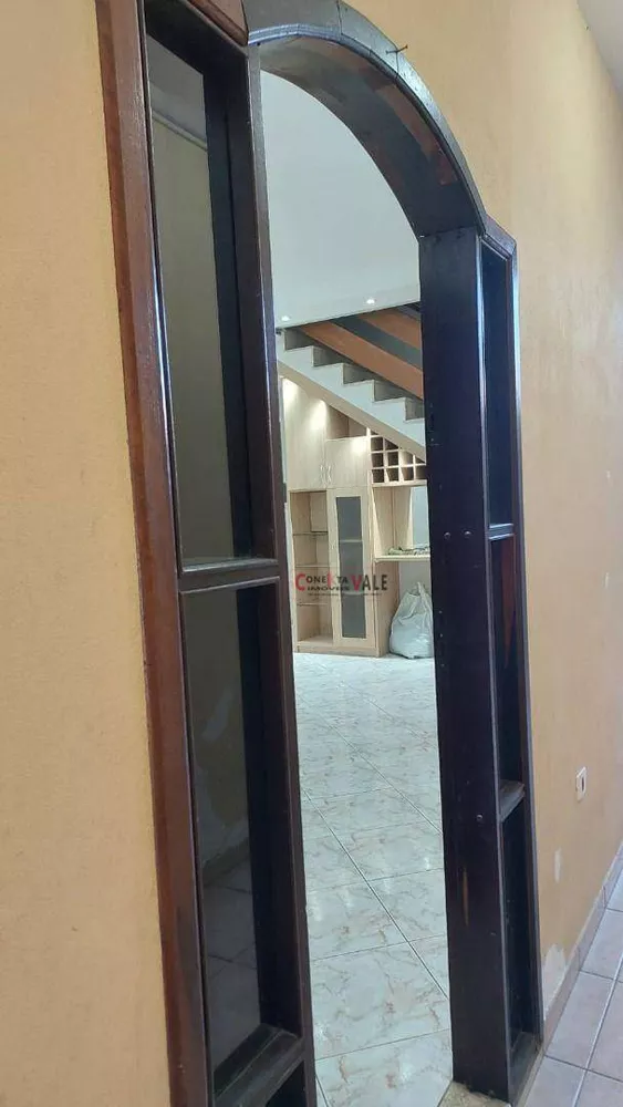 Casa, 3 quartos, 200 m² - Foto 3