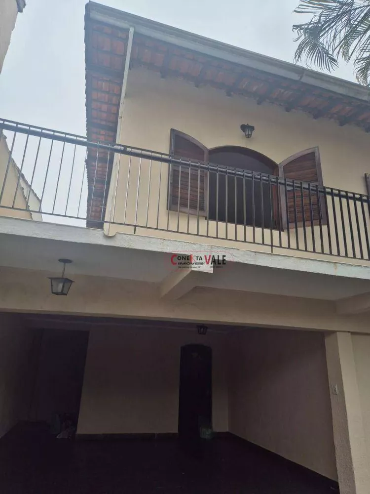 Casa, 3 quartos, 175 m² - Foto 2