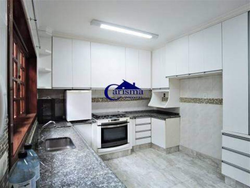 Sobrado para alugar com 3 quartos, 209m² - Foto 6