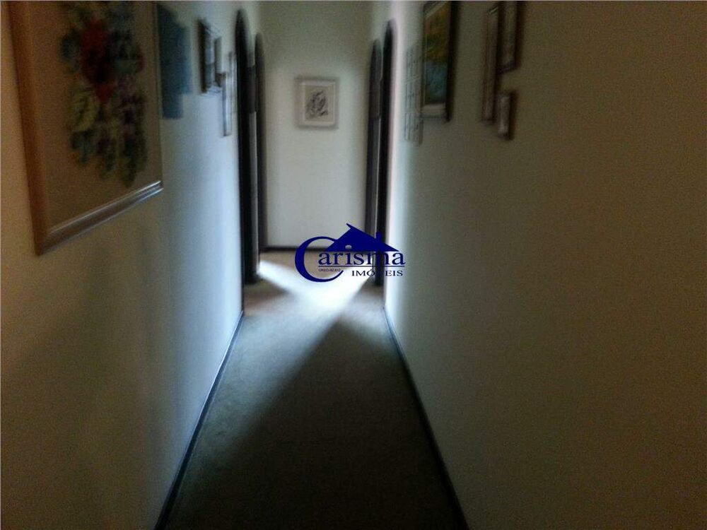 Casa, 3 quartos, 218 m² - Foto 3