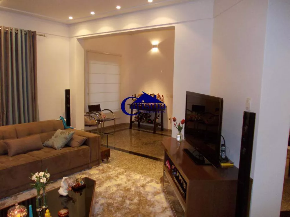 Sobrado à venda com 3 quartos, 326m² - Foto 4