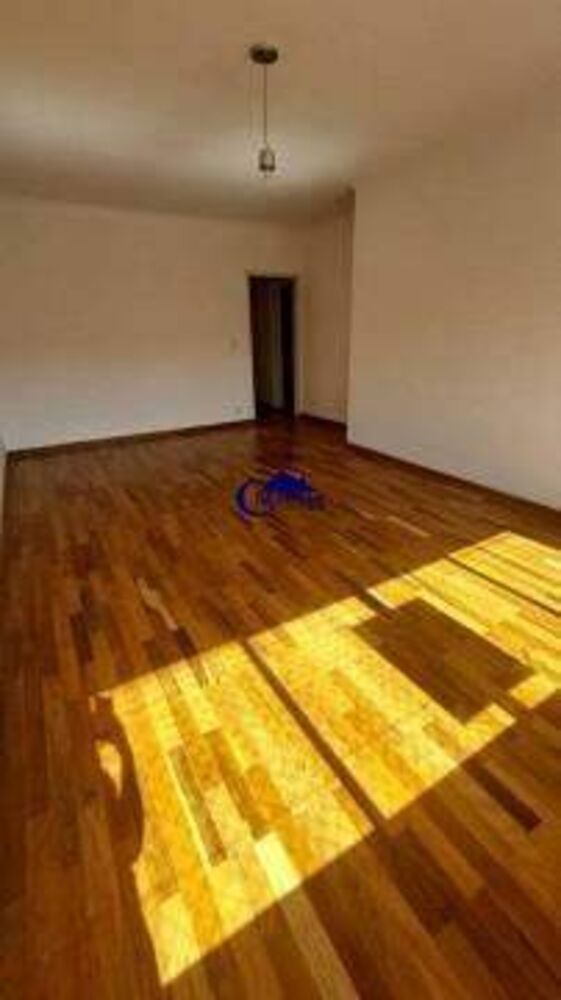 Casa, 3 quartos, 250 m² - Foto 3