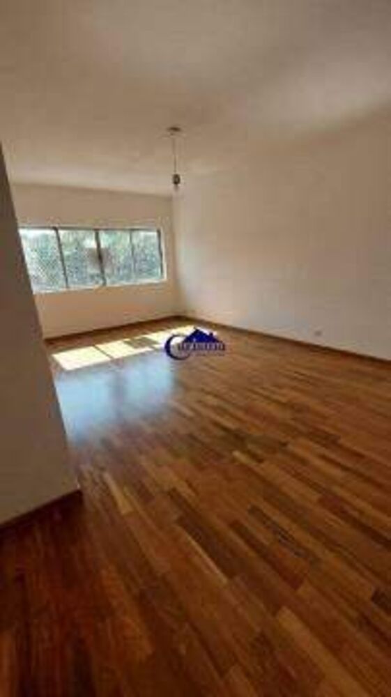 Casa, 3 quartos, 250 m² - Foto 1