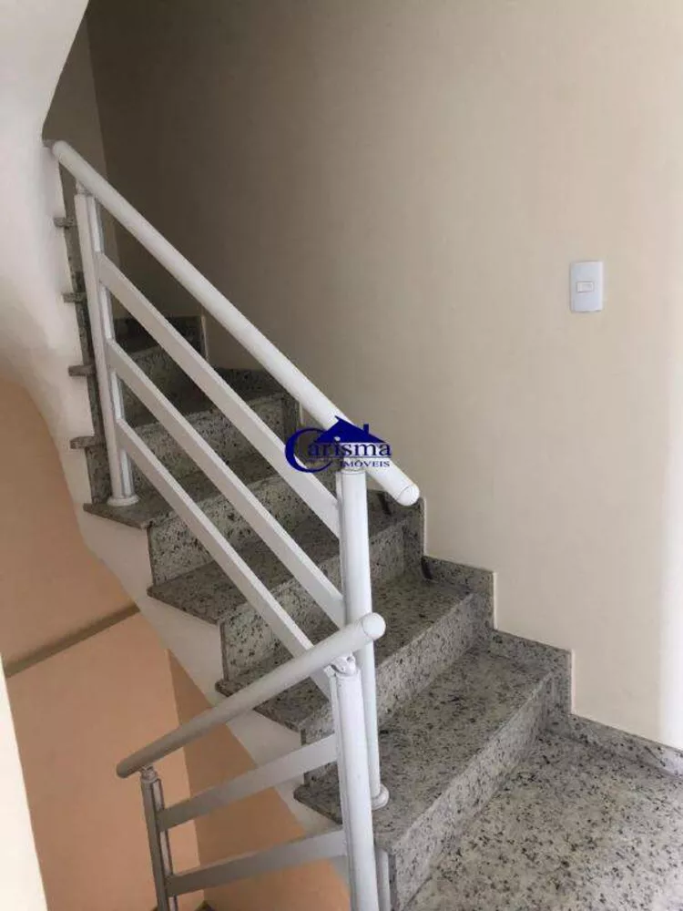 Sobrado à venda com 2 quartos, 76m² - Foto 5