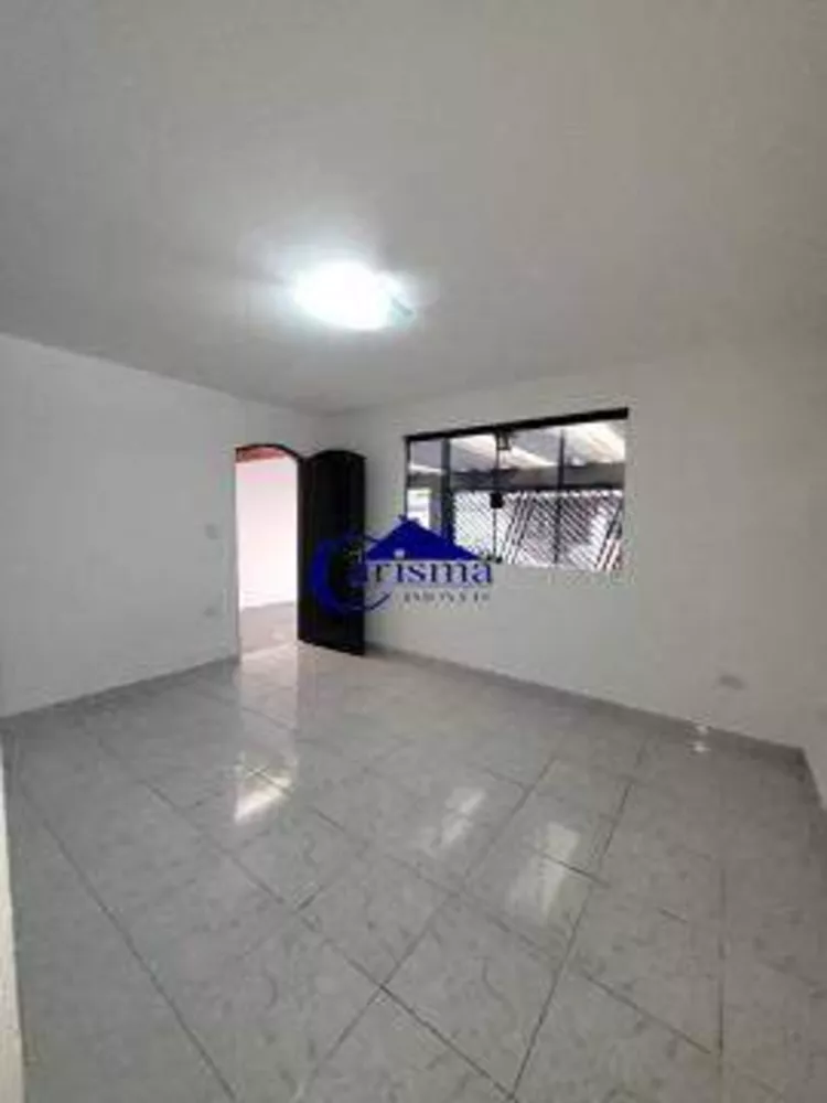 Casa para alugar com 2 quartos, 109m² - Foto 1