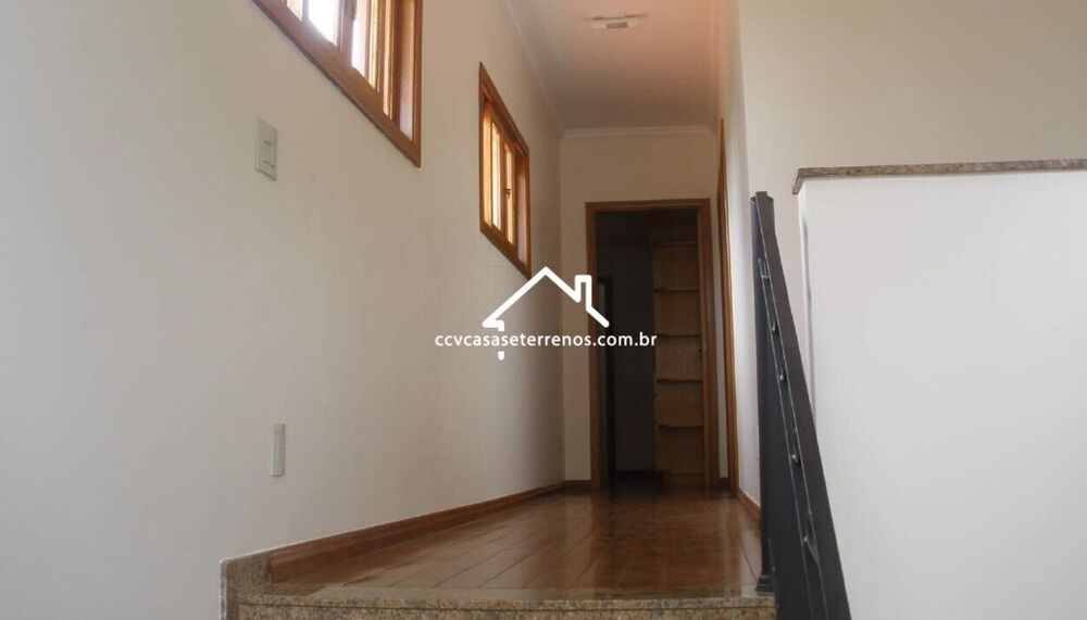 Casa de Condomínio à venda, 455m² - Foto 1