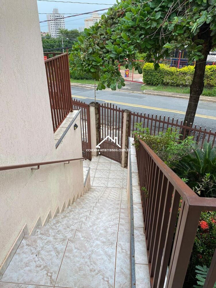 Casa, 3 quartos, 361 m² - Foto 3